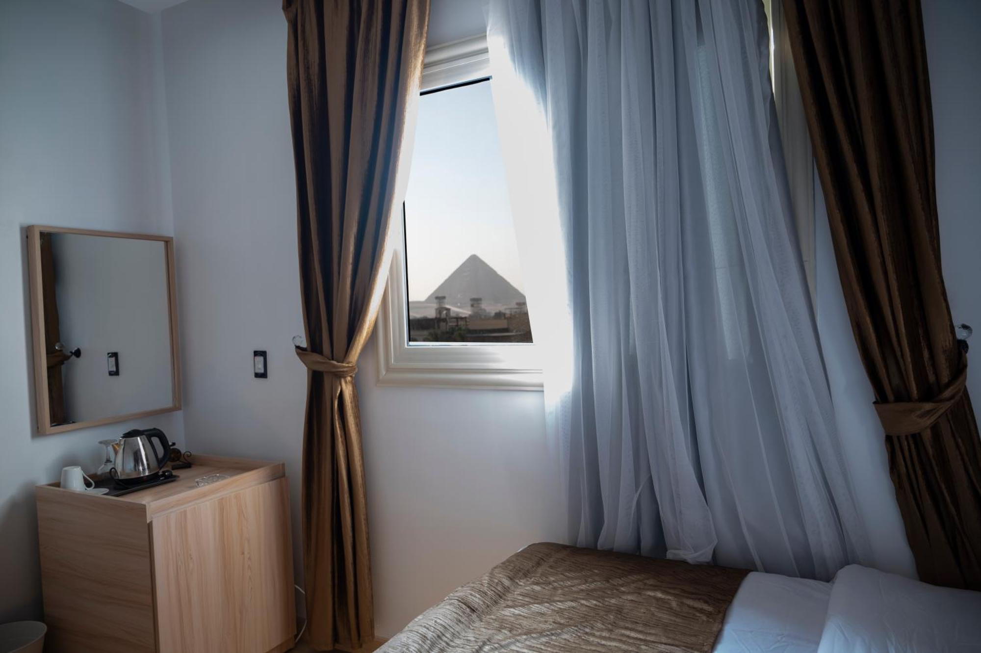 Palm Pyramids View Hotel Kafret el-Gabal Kültér fotó