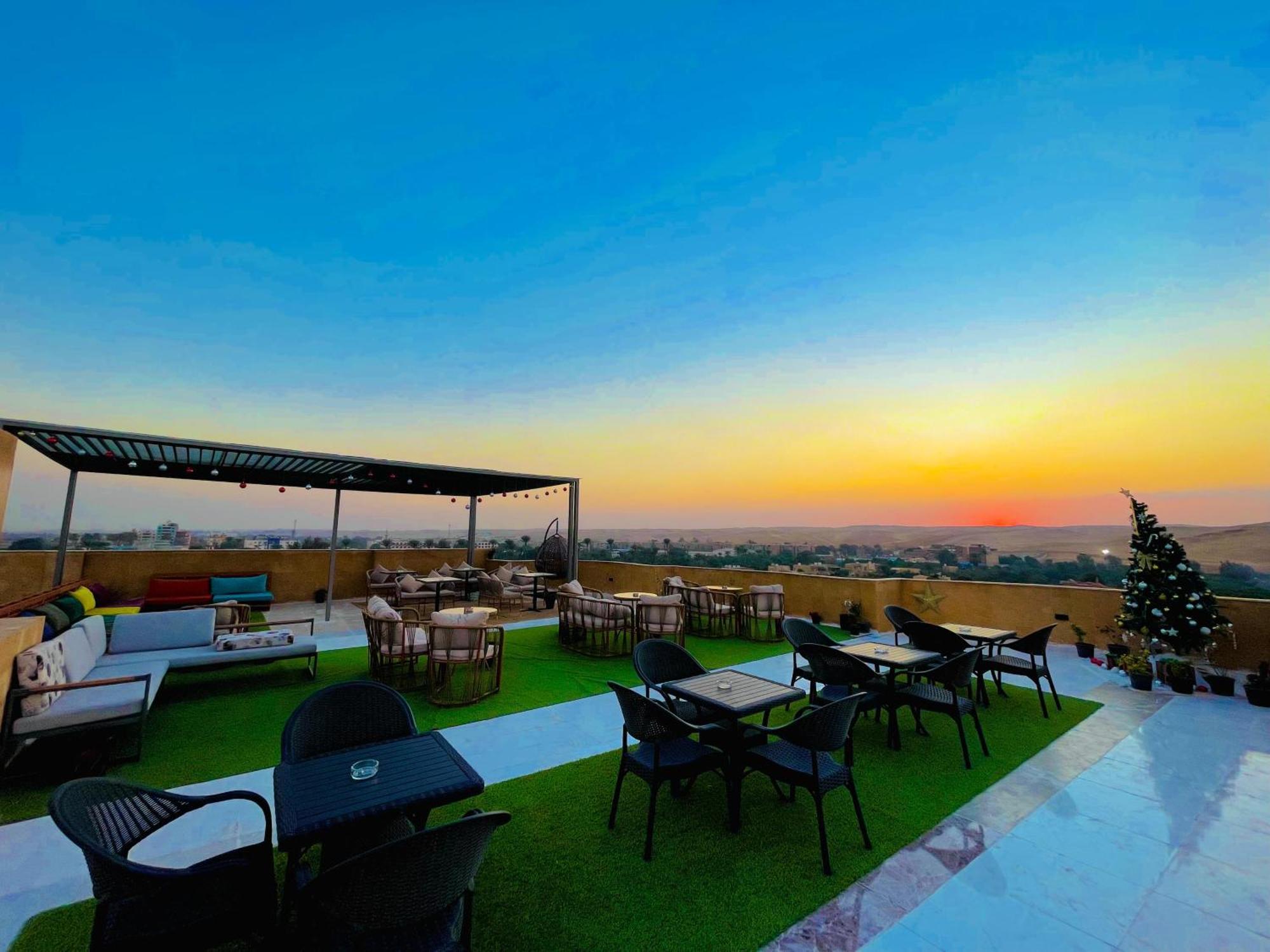 Palm Pyramids View Hotel Kafret el-Gabal Kültér fotó